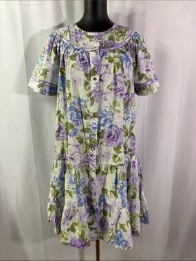 Vintage Leisure Life Purple & Green Floral Print Button Front House Dress